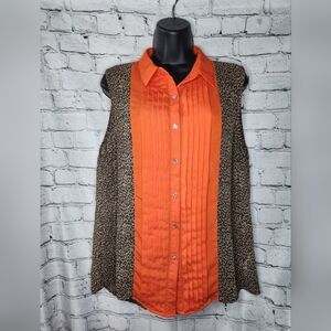 Umgee Sleeveless Cheetah Button Down Blouse Size Large‎